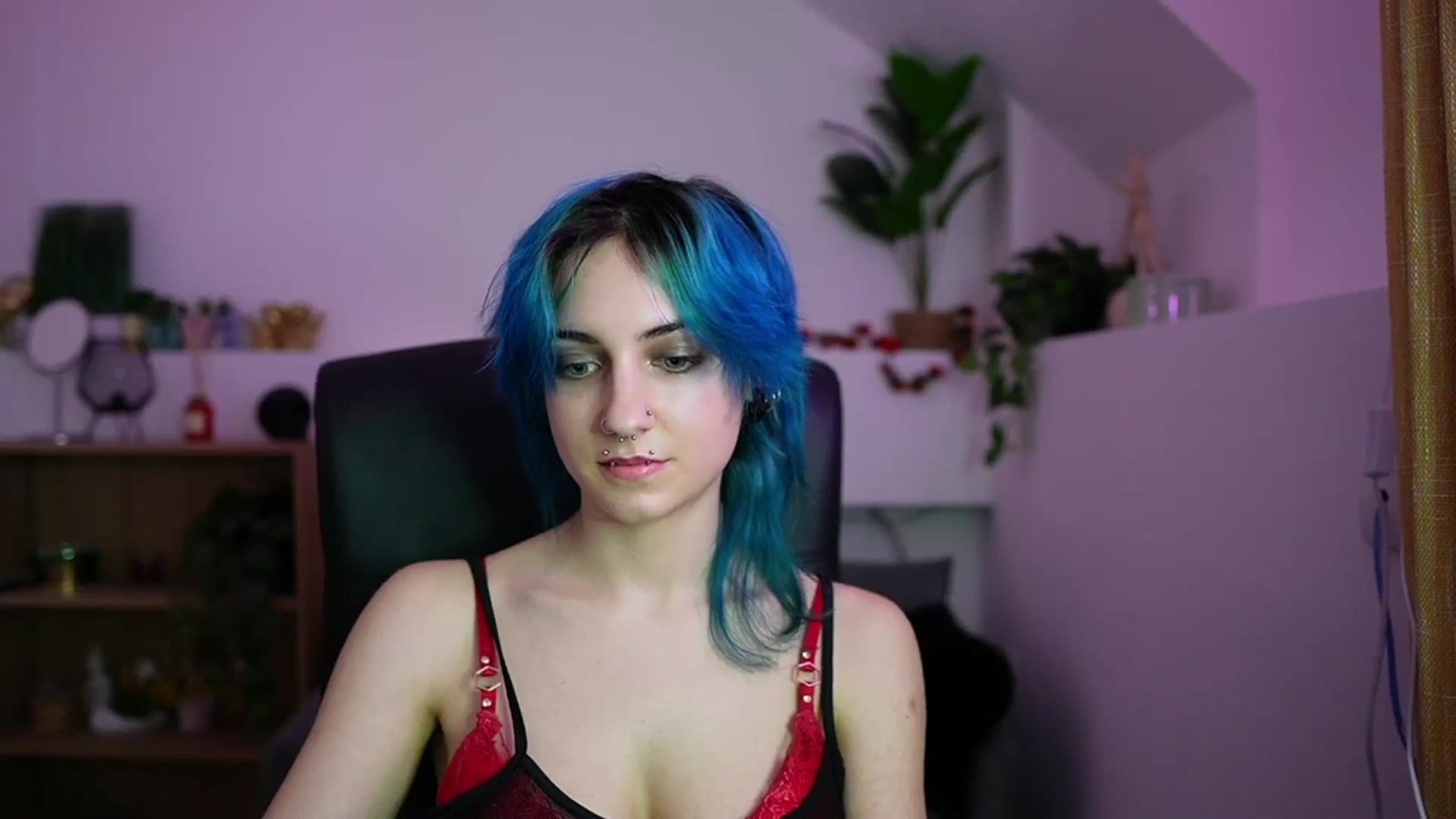 Gallery image thumbnail from Stasha_Baby's myfreecams stream on, 04/08/2026, 10:43 image 12 of 20