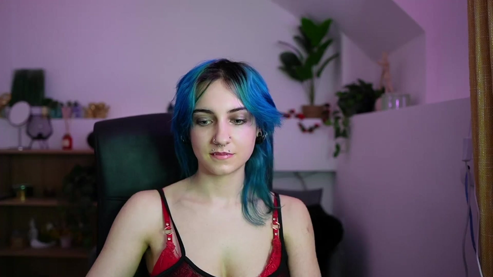 Gallery image thumbnail from Stasha_Baby's myfreecams stream on, 04/08/2026, 10:43 image 18 of 20
