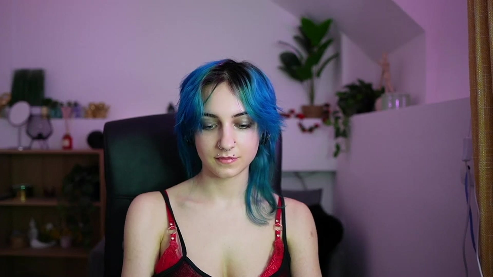 Gallery image thumbnail from Stasha_Baby's myfreecams stream on, 04/08/2026, 10:43 image 14 of 20