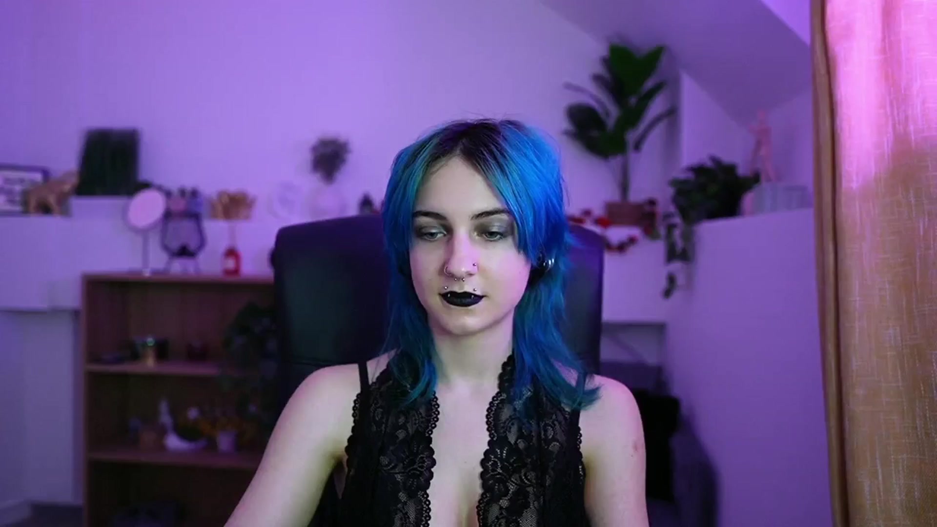 Gallery image thumbnail from Stasha_Baby's myfreecams stream on, 04/12/2026, 14:12 image 17 of 20