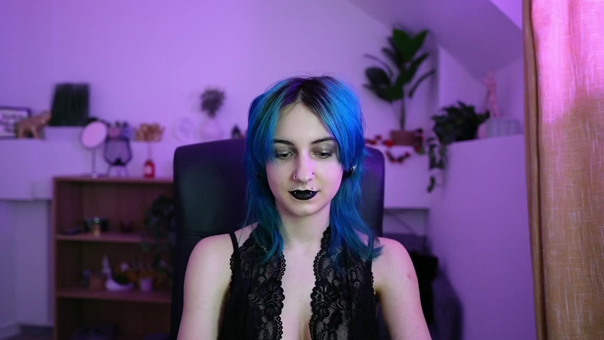 Gallery image thumbnail from Stasha_Baby's myfreecams stream on, 04/12/2026, 14:12 image 8 of 20