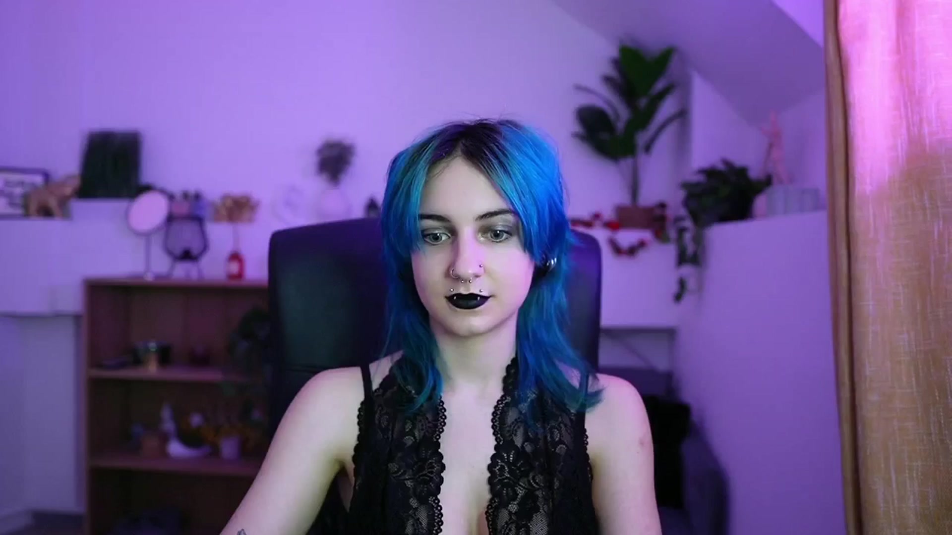 Gallery image thumbnail from Stasha_Baby's myfreecams stream on, 04/12/2026, 14:12 image 9 of 20