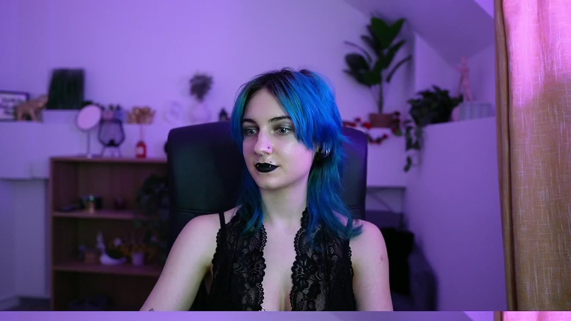 Gallery image thumbnail from Stasha_Baby's myfreecams stream on, 04/12/2026, 14:12 image 19 of 20