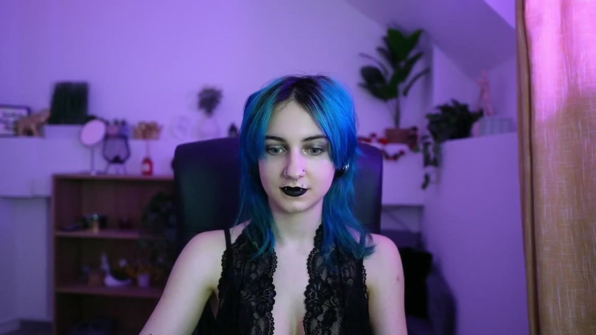 Gallery image thumbnail from Stasha_Baby's myfreecams stream on, 04/12/2026, 14:12 image 5 of 20