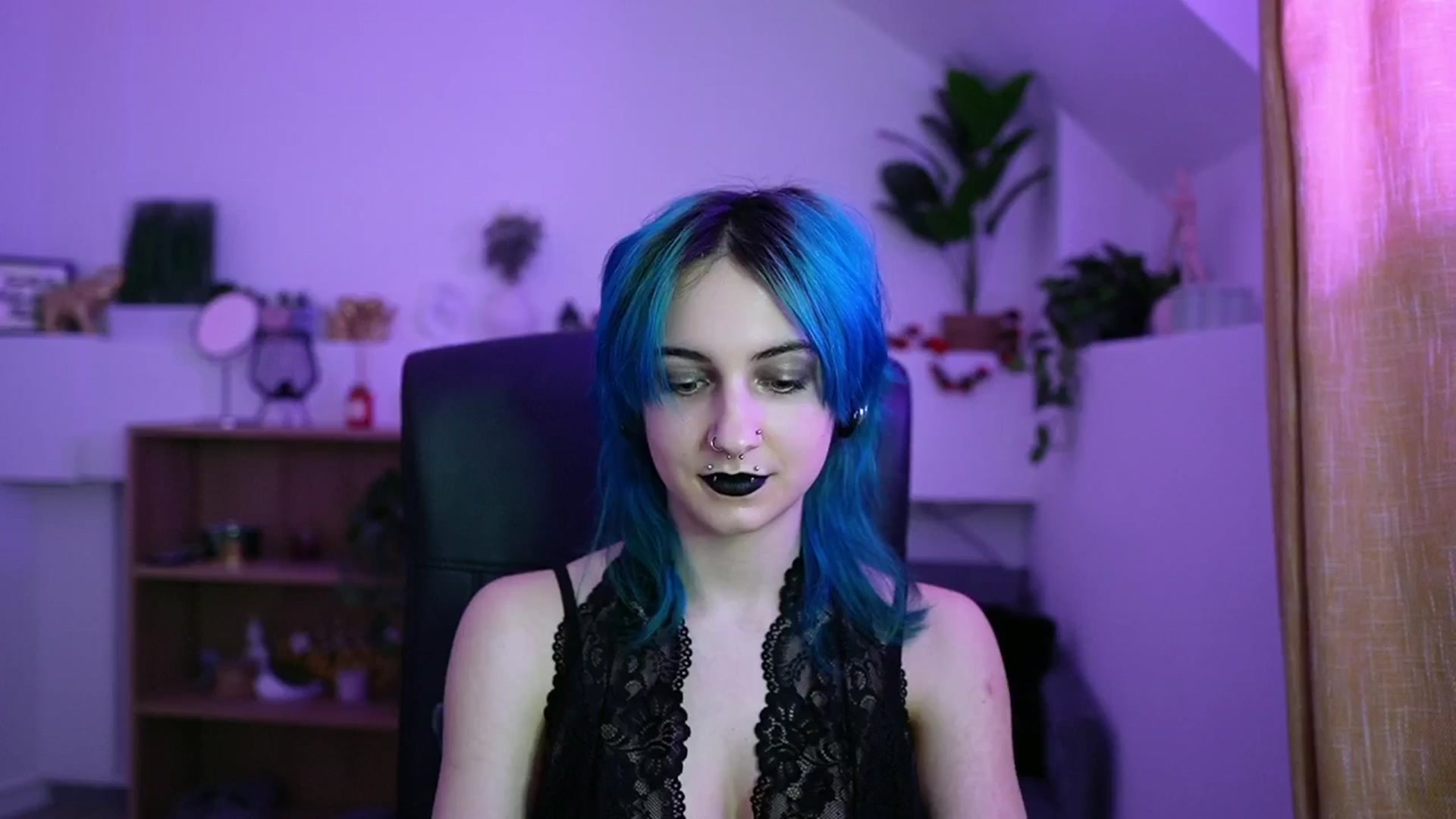 Gallery image thumbnail from Stasha_Baby's myfreecams stream on, 04/12/2026, 14:12 image 12 of 20