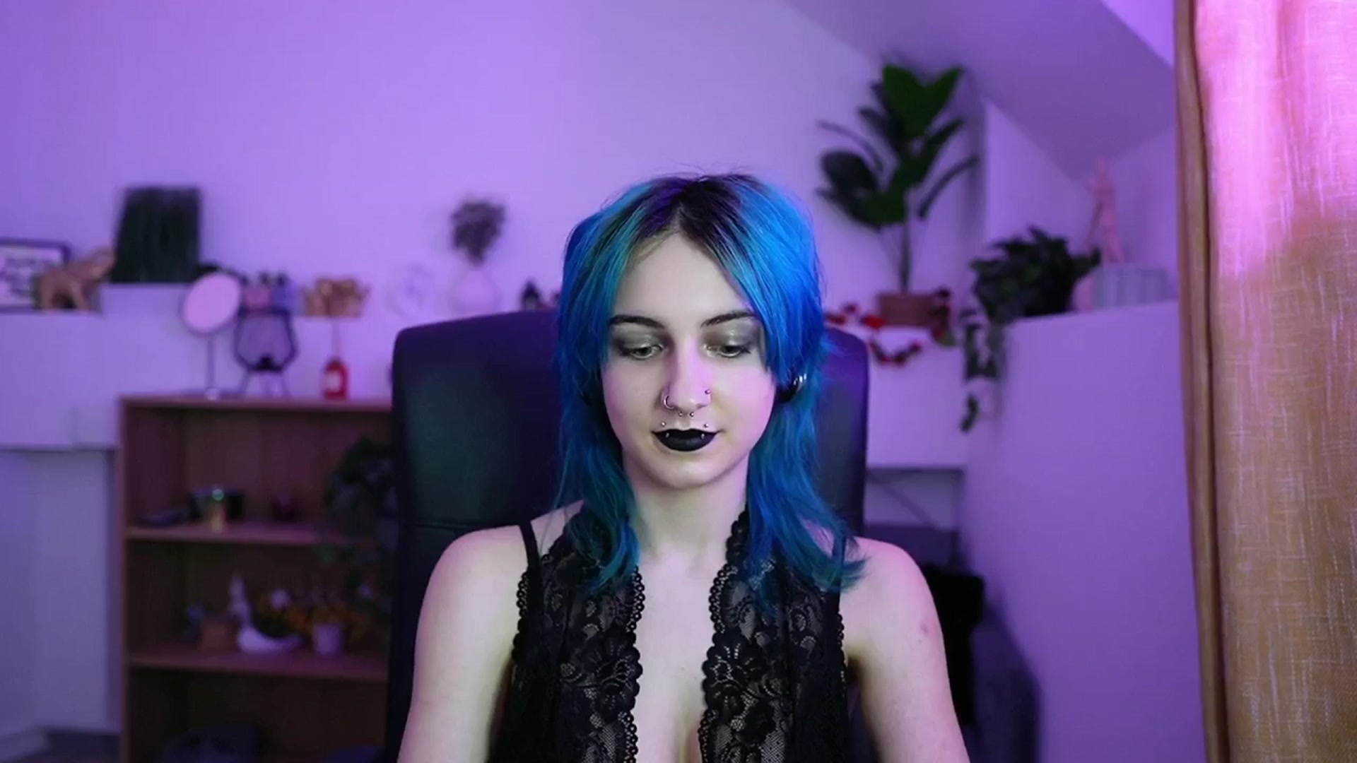 Gallery image thumbnail from Stasha_Baby's myfreecams stream on, 04/12/2026, 14:12 image 15 of 20
