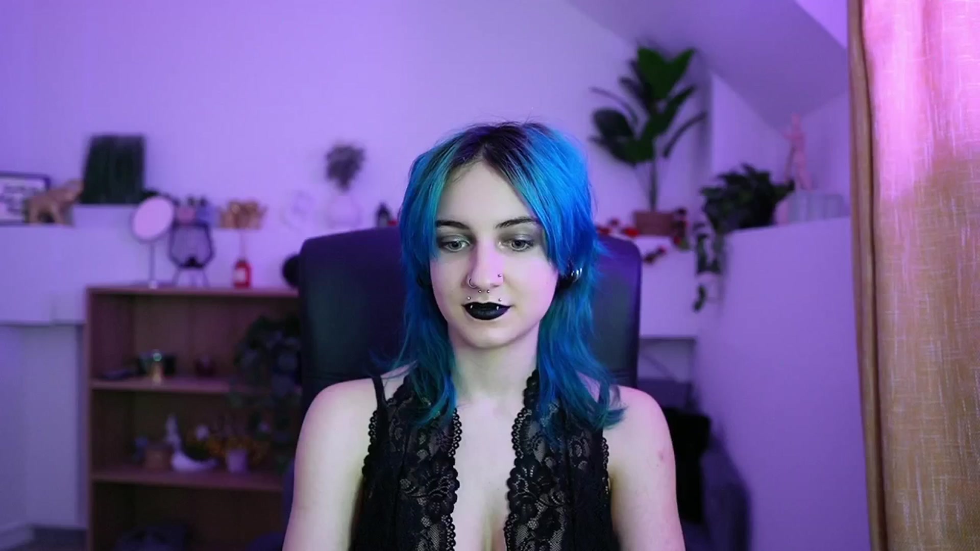 Gallery image thumbnail from Stasha_Baby's myfreecams stream on, 04/12/2026, 14:12 image 3 of 20