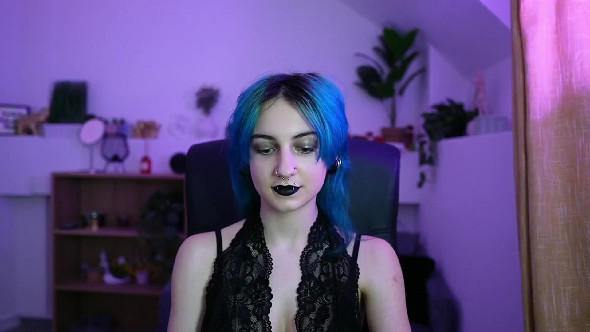 Gallery image thumbnail from Stasha_Baby's myfreecams stream on, 04/12/2026, 15:27 image 9 of 20