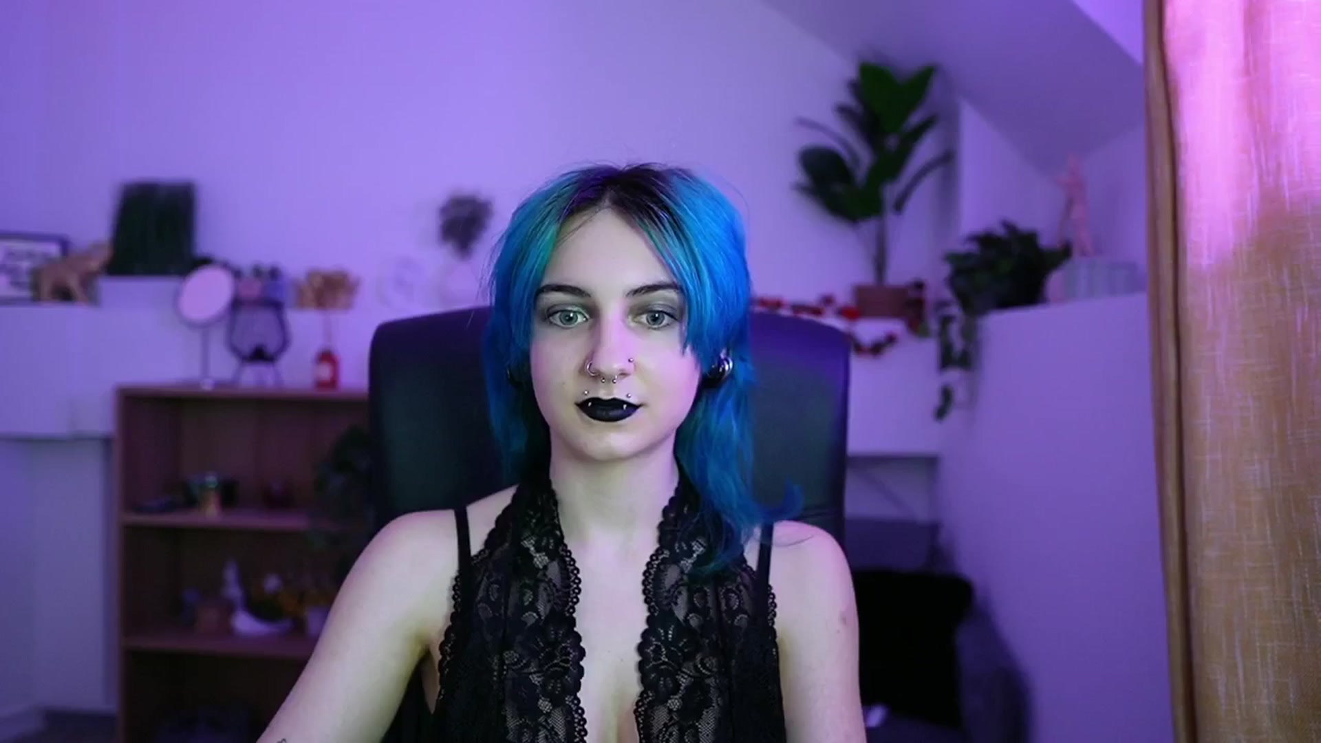 Gallery image thumbnail from Stasha_Baby's myfreecams stream on, 04/12/2026, 15:27 image 4 of 20