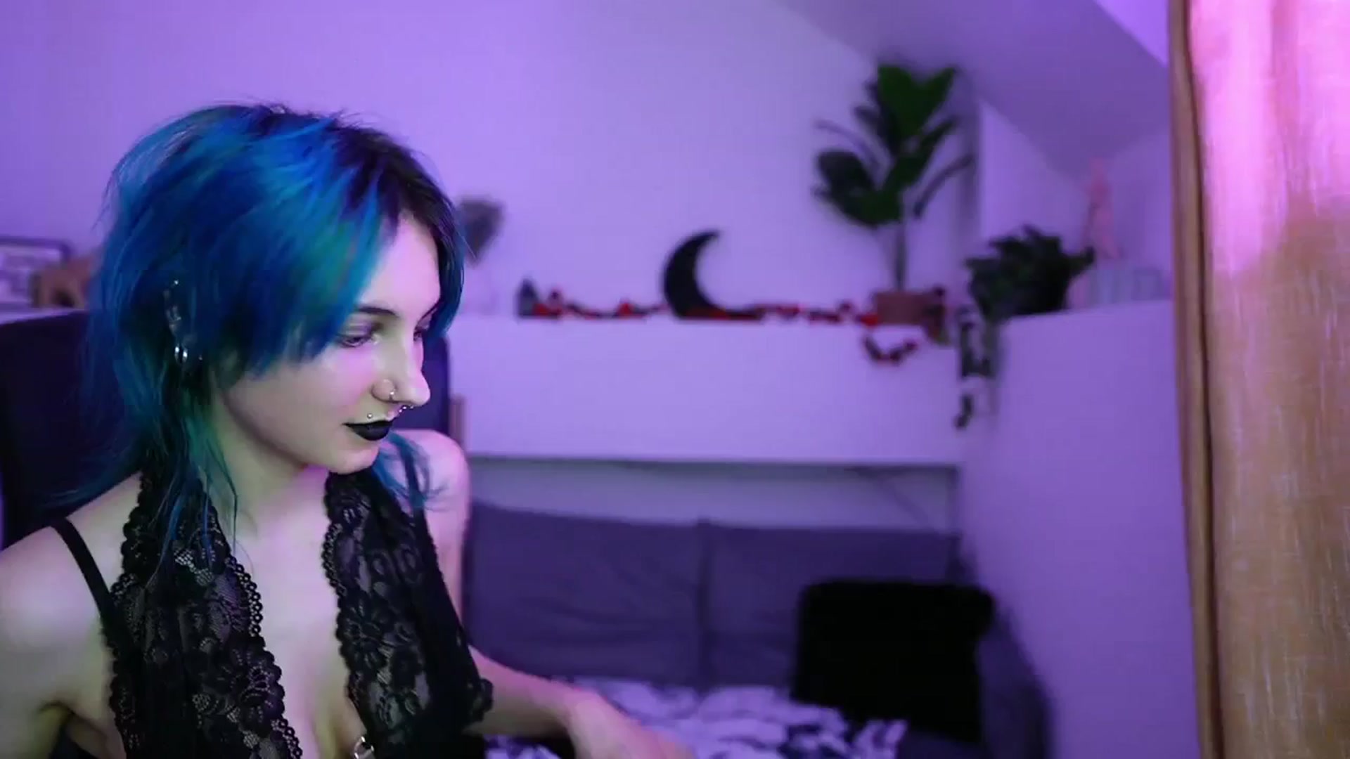 Gallery image thumbnail from Stasha_Baby's myfreecams stream on, 04/12/2026, 17:03 image 12 of 20