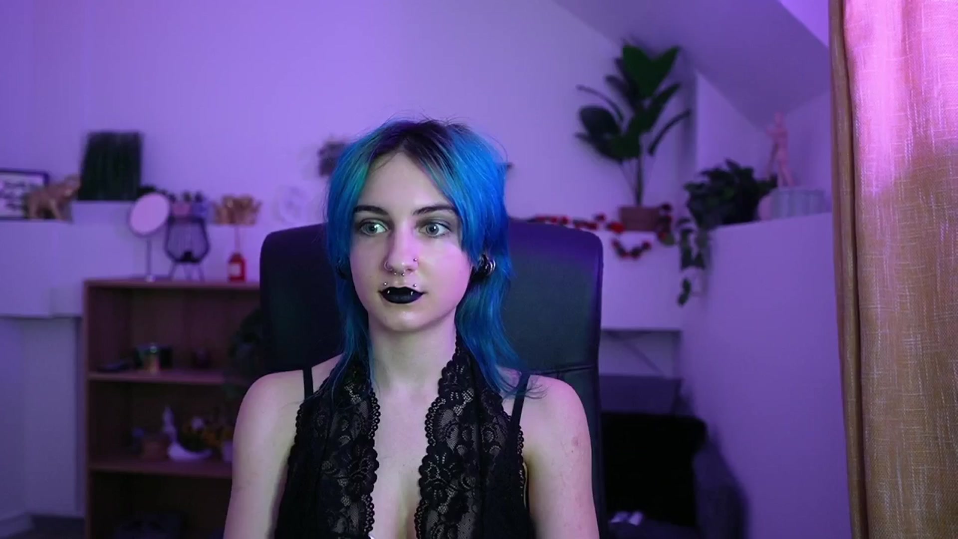 Gallery image thumbnail from Stasha_Baby's myfreecams stream on, 04/12/2026, 17:03 image 6 of 20