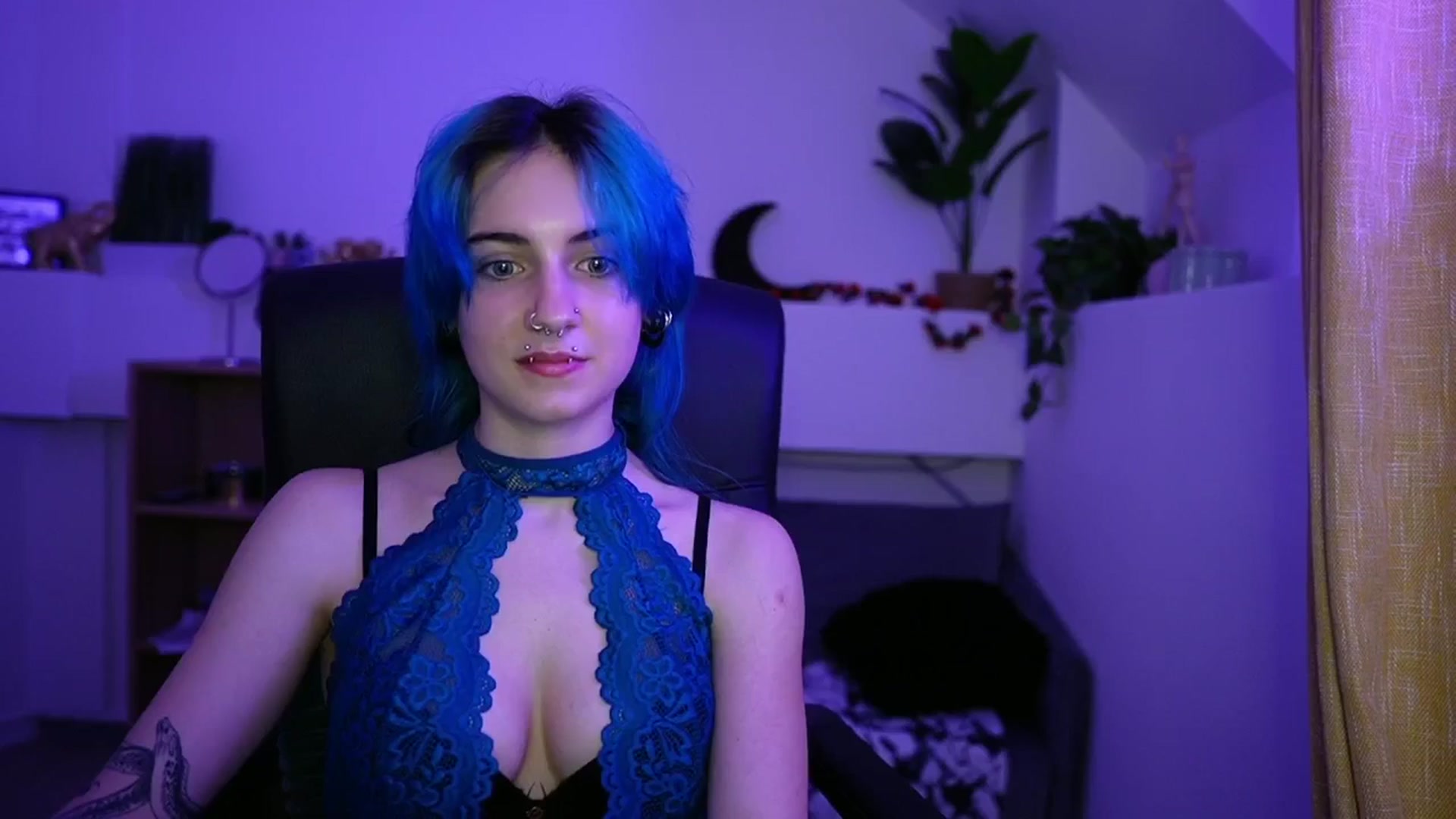 Gallery image thumbnail from Stasha_Baby's myfreecams stream on, 04/14/2026, 12:50 image 10 of 20
