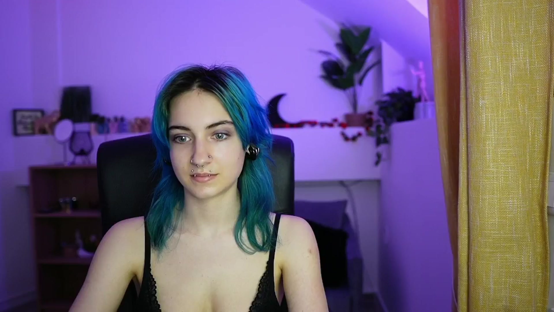 Gallery image thumbnail from Stasha_Baby's myfreecams stream on, 04/16/2026, 10:13 image 20 of 20