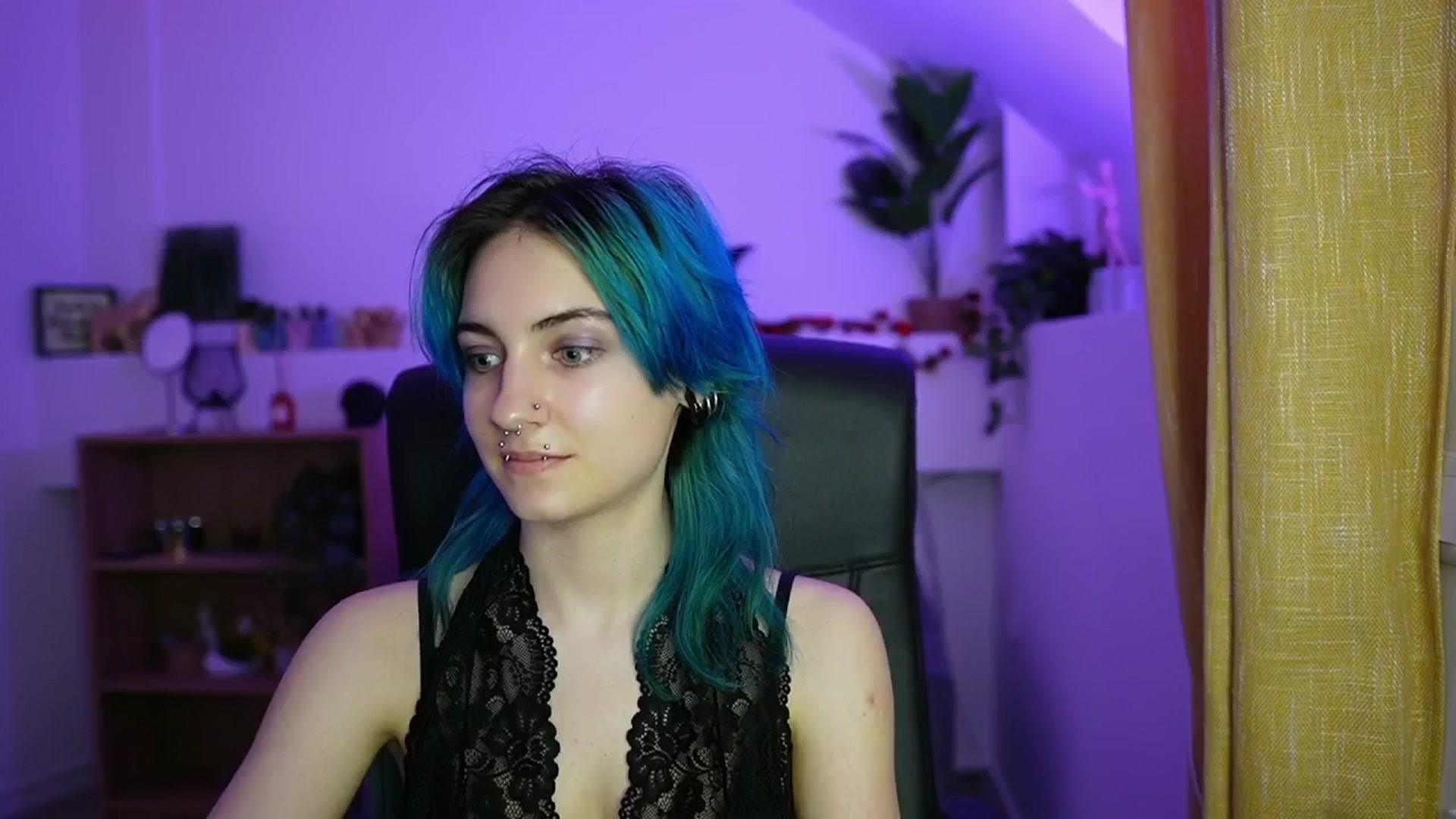 Gallery image thumbnail from Stasha_Baby's myfreecams stream on, 04/16/2026, 10:55 image 5 of 20