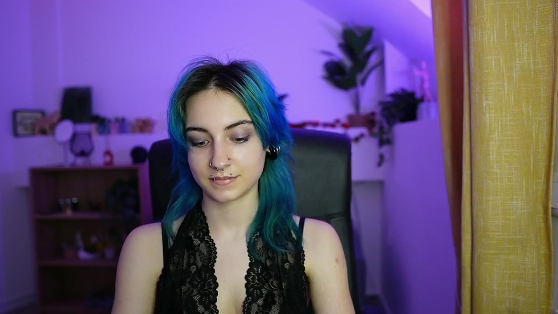 Gallery image thumbnail from Stasha_Baby's myfreecams stream on, 04/16/2026, 10:55 image 6 of 20
