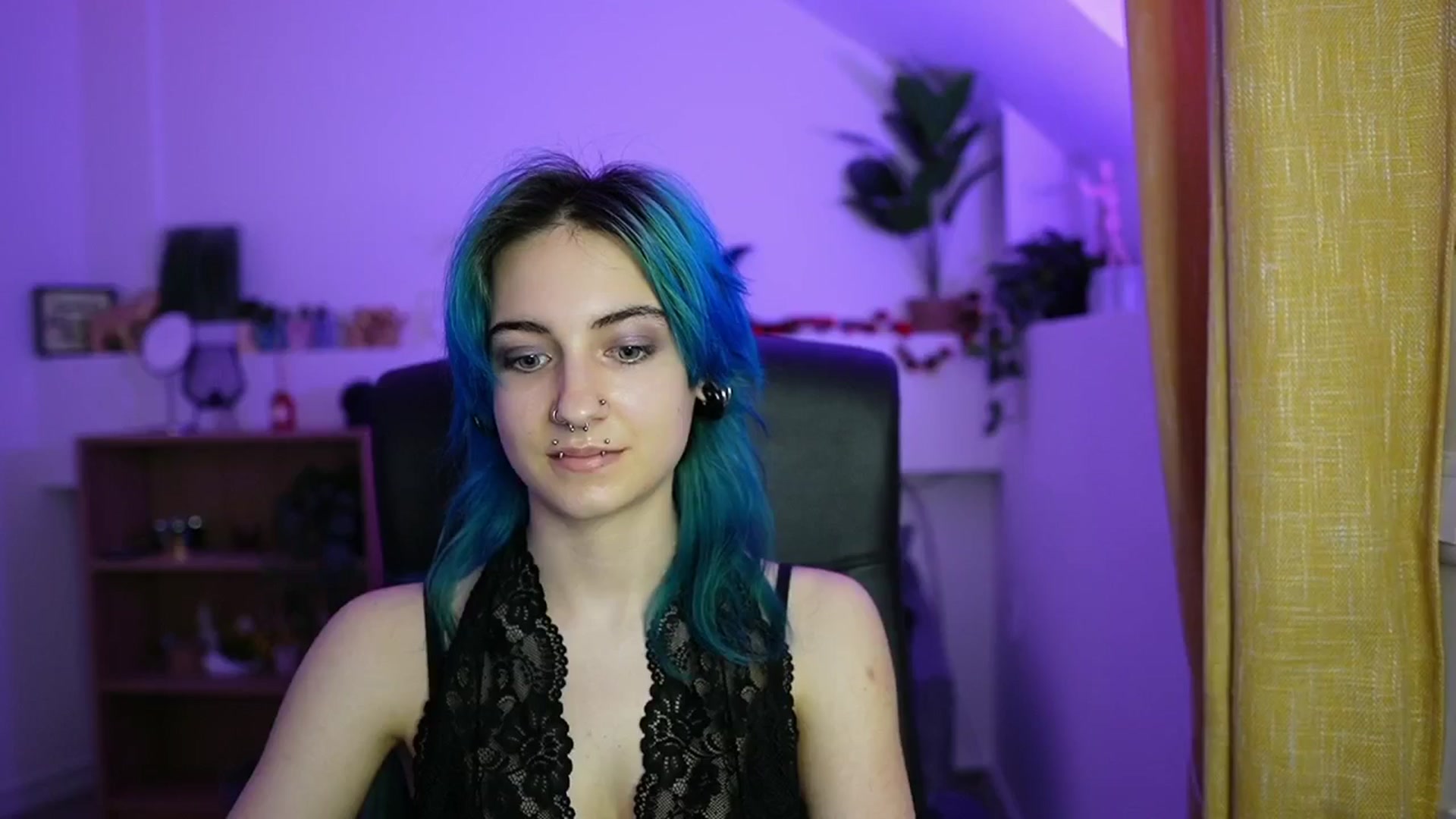 Gallery image thumbnail from Stasha_Baby's myfreecams stream on, 04/16/2026, 10:55 image 4 of 20