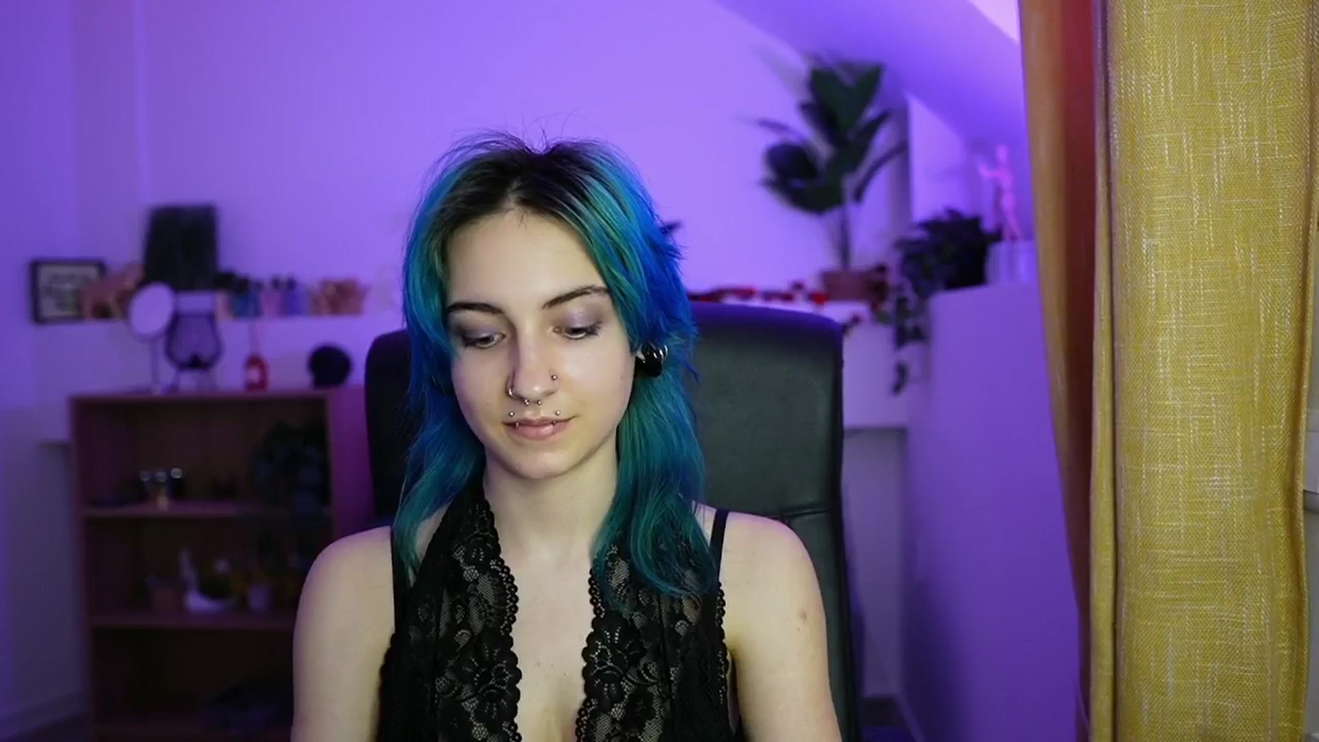 Gallery image thumbnail from Stasha_Baby's myfreecams stream on, 04/16/2026, 10:55 image 3 of 20