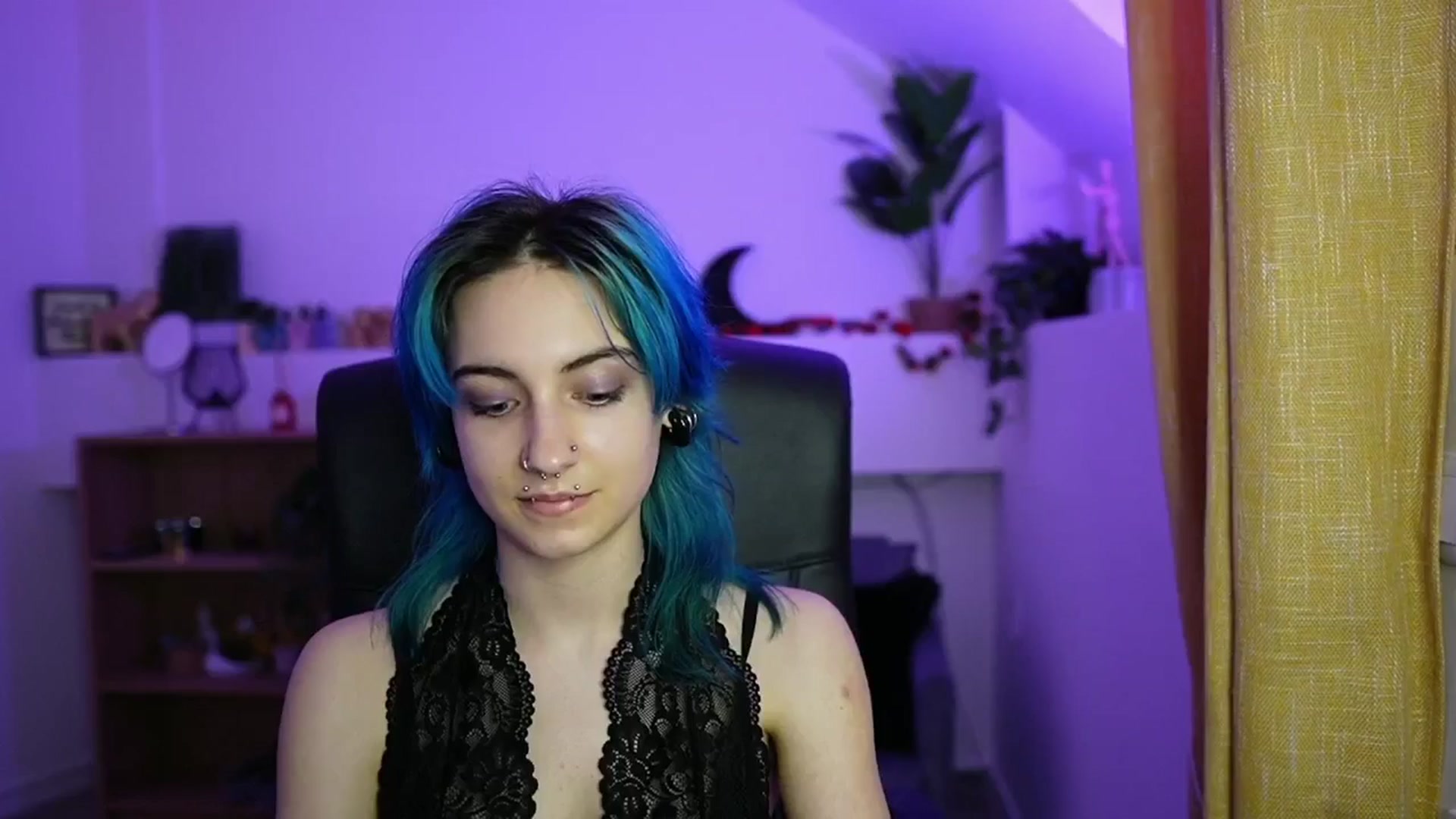 Gallery image thumbnail from Stasha_Baby's myfreecams stream on, 04/16/2026, 11:29 image 4 of 20
