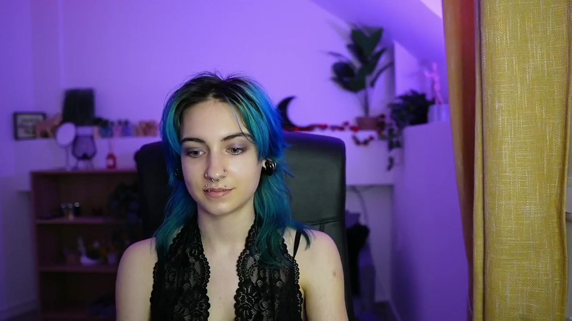 Gallery image thumbnail from Stasha_Baby's myfreecams stream on, 04/16/2026, 11:29 image 3 of 20