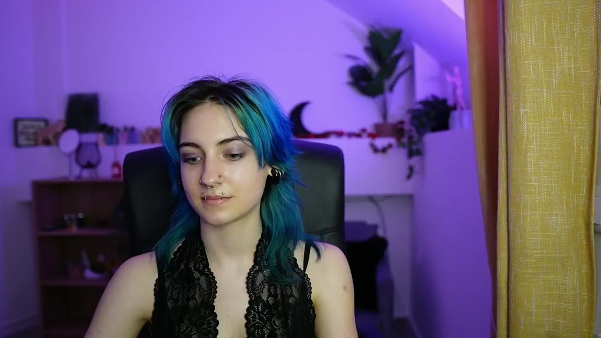 Gallery image thumbnail from Stasha_Baby's myfreecams stream on, 04/16/2026, 11:29 image 6 of 20