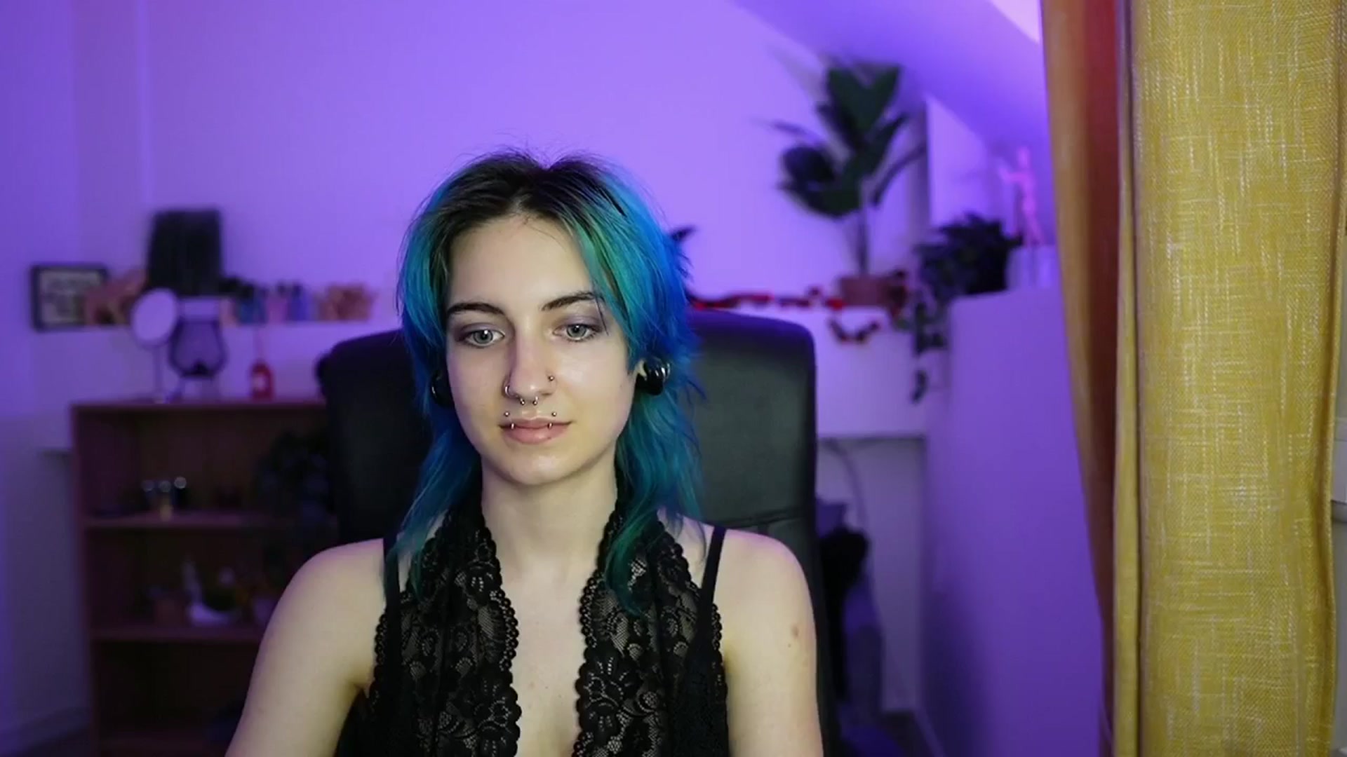 Gallery image thumbnail from Stasha_Baby's myfreecams stream on, 04/16/2026, 12:50 image 2 of 20