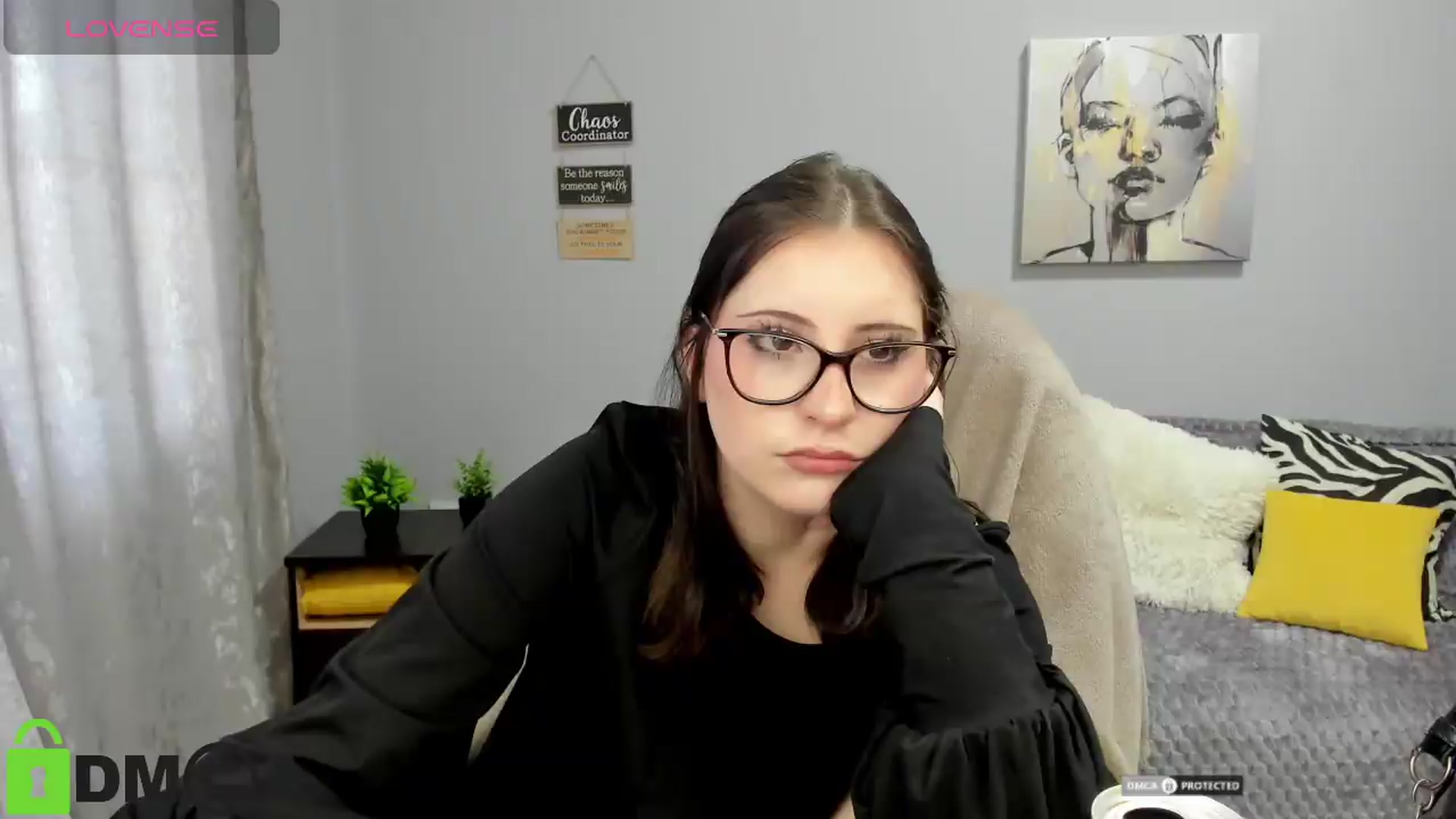 Gallery image thumbnail from StasyGold's myfreecams stream on, 05/25/2026, 15:09 image 4 of 20