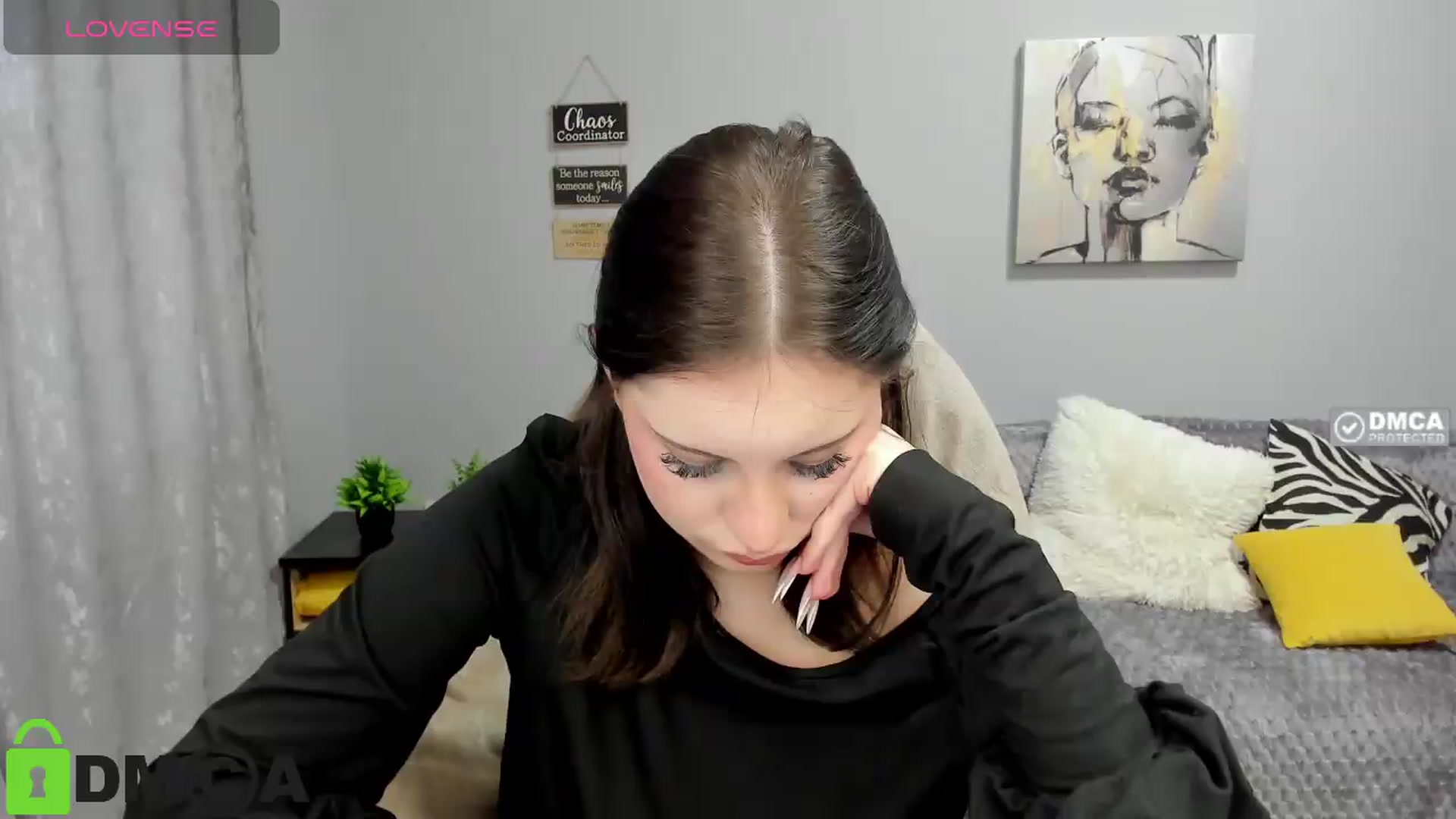 Gallery image thumbnail from StasyGold's myfreecams stream on, 05/25/2026, 18:03 image 15 of 20