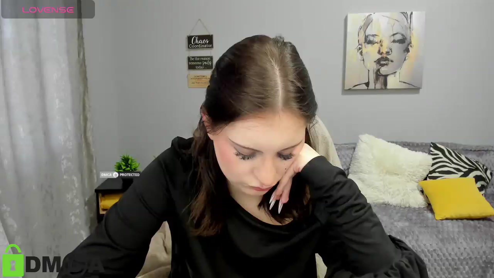 Gallery image thumbnail from StasyGold's myfreecams stream on, 05/25/2026, 18:03 image 9 of 20