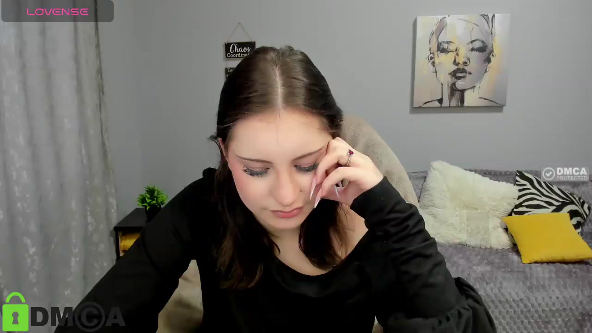 Gallery image thumbnail from StasyGold's myfreecams stream on, 05/25/2026, 18:03 image 16 of 20