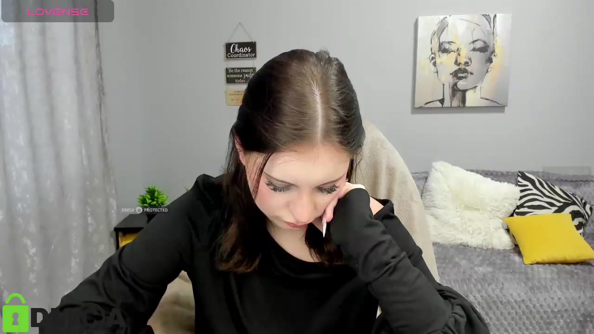 Gallery image thumbnail from StasyGold's myfreecams stream on, 05/25/2026, 18:03 image 12 of 20