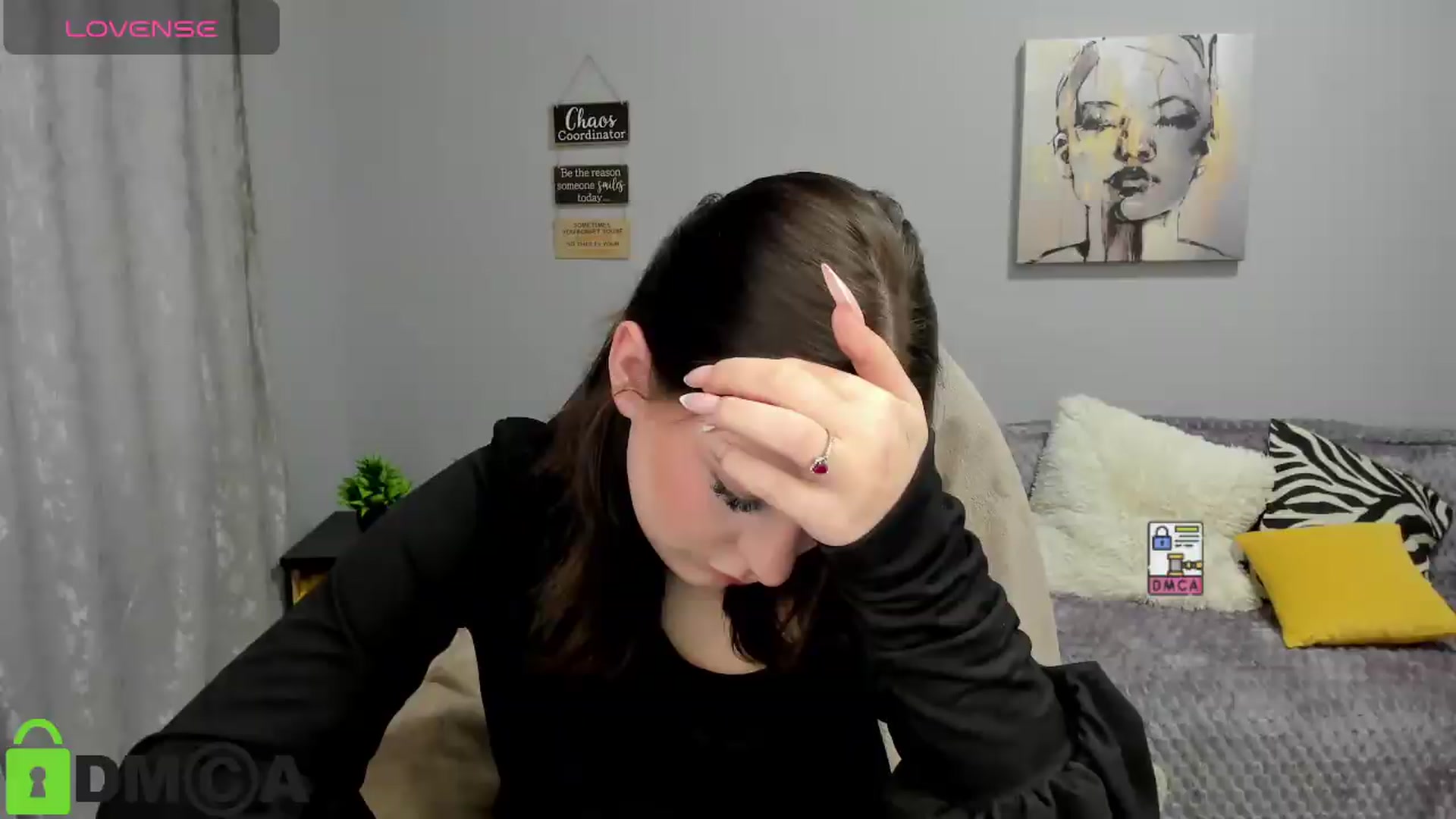 Gallery image thumbnail from StasyGold's myfreecams stream on, 05/25/2026, 18:03 image 17 of 20