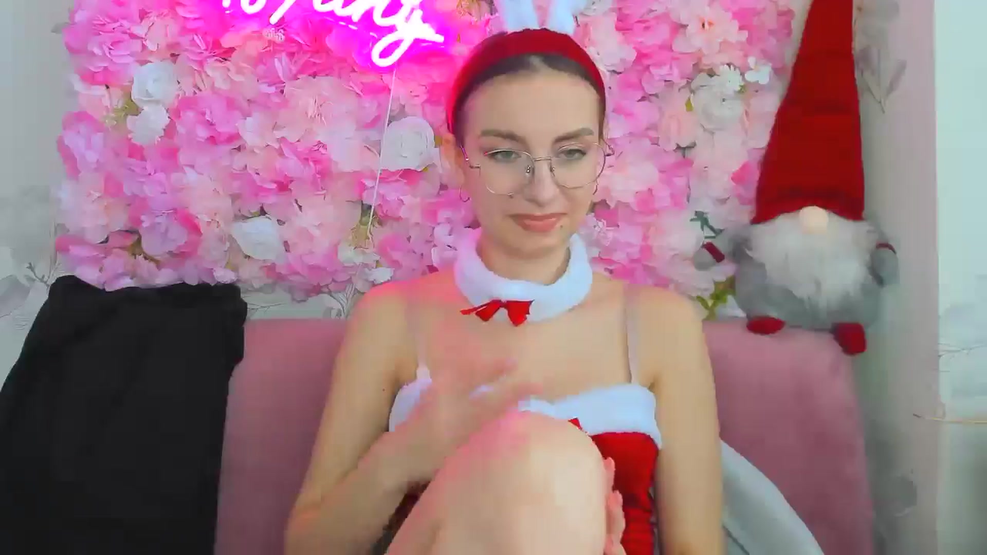 Gallery image thumbnail from StasyaSoul's myfreecams stream on, 12/24/2024, 12:51 image 3 of 20