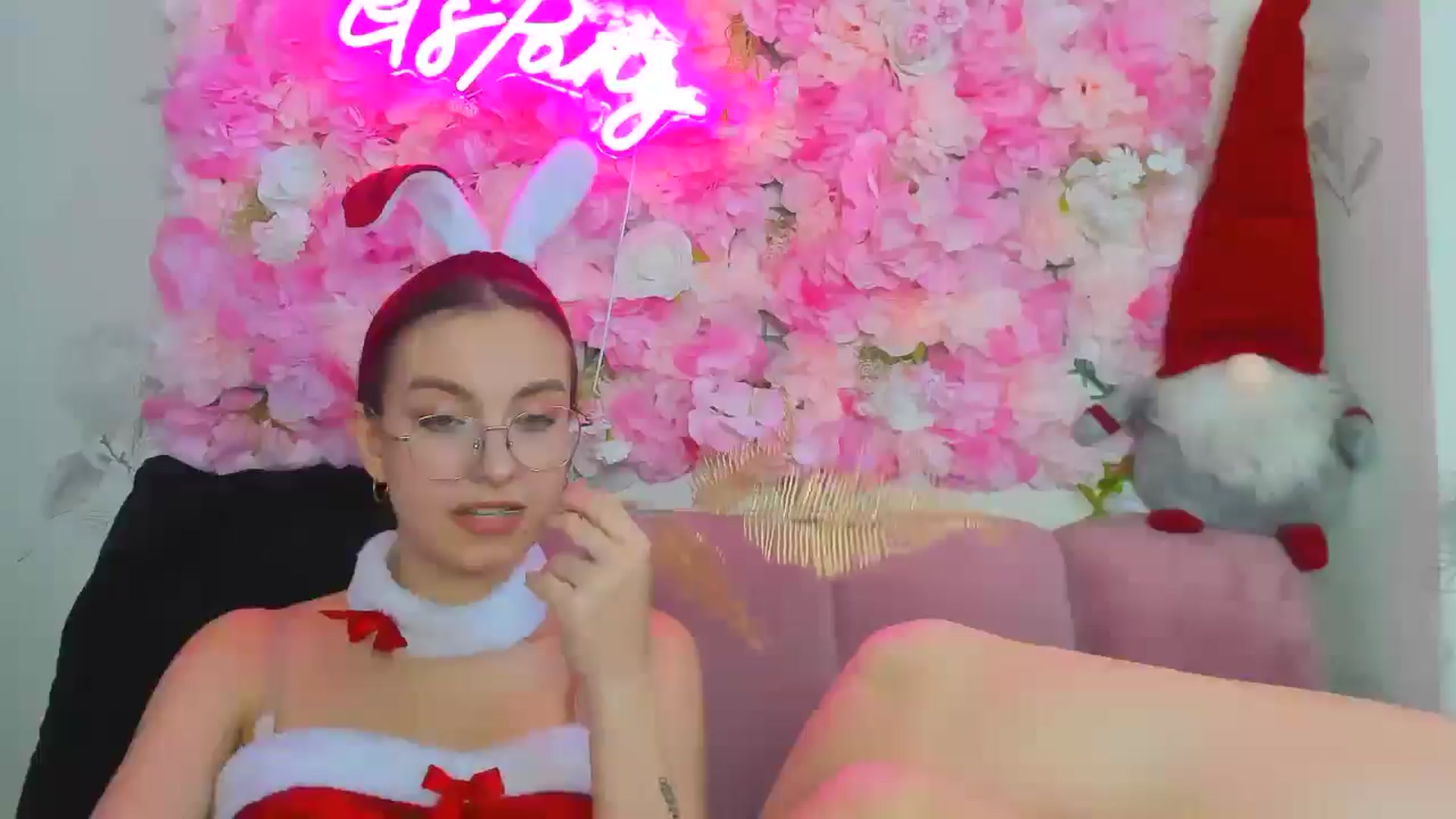 Gallery image thumbnail from StasyaSoul's myfreecams stream on, 12/24/2024, 13:58 image 11 of 20