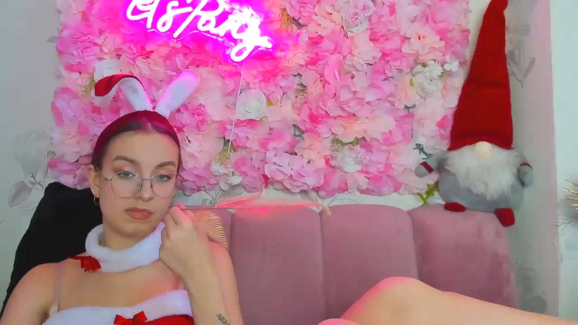 Gallery image thumbnail from StasyaSoul's myfreecams stream on, 12/24/2024, 13:58 image 13 of 20