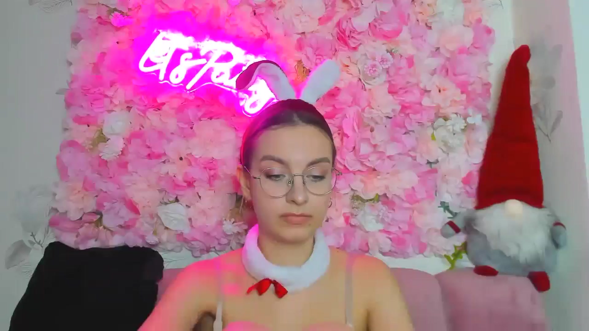 Gallery image thumbnail from StasyaSoul's myfreecams stream on, 12/24/2024, 14:31 image 4 of 20