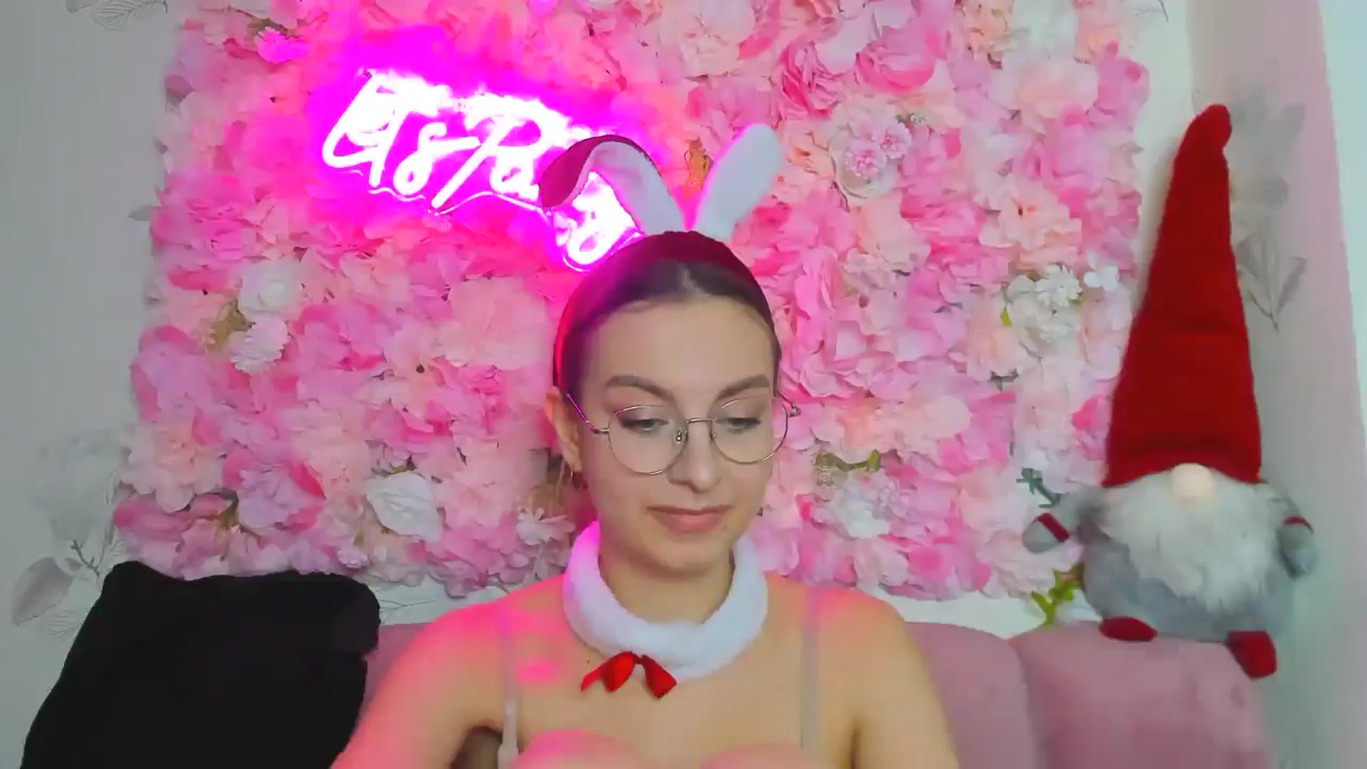 Gallery image thumbnail from StasyaSoul's myfreecams stream on, 12/24/2024, 14:31 image 3 of 20
