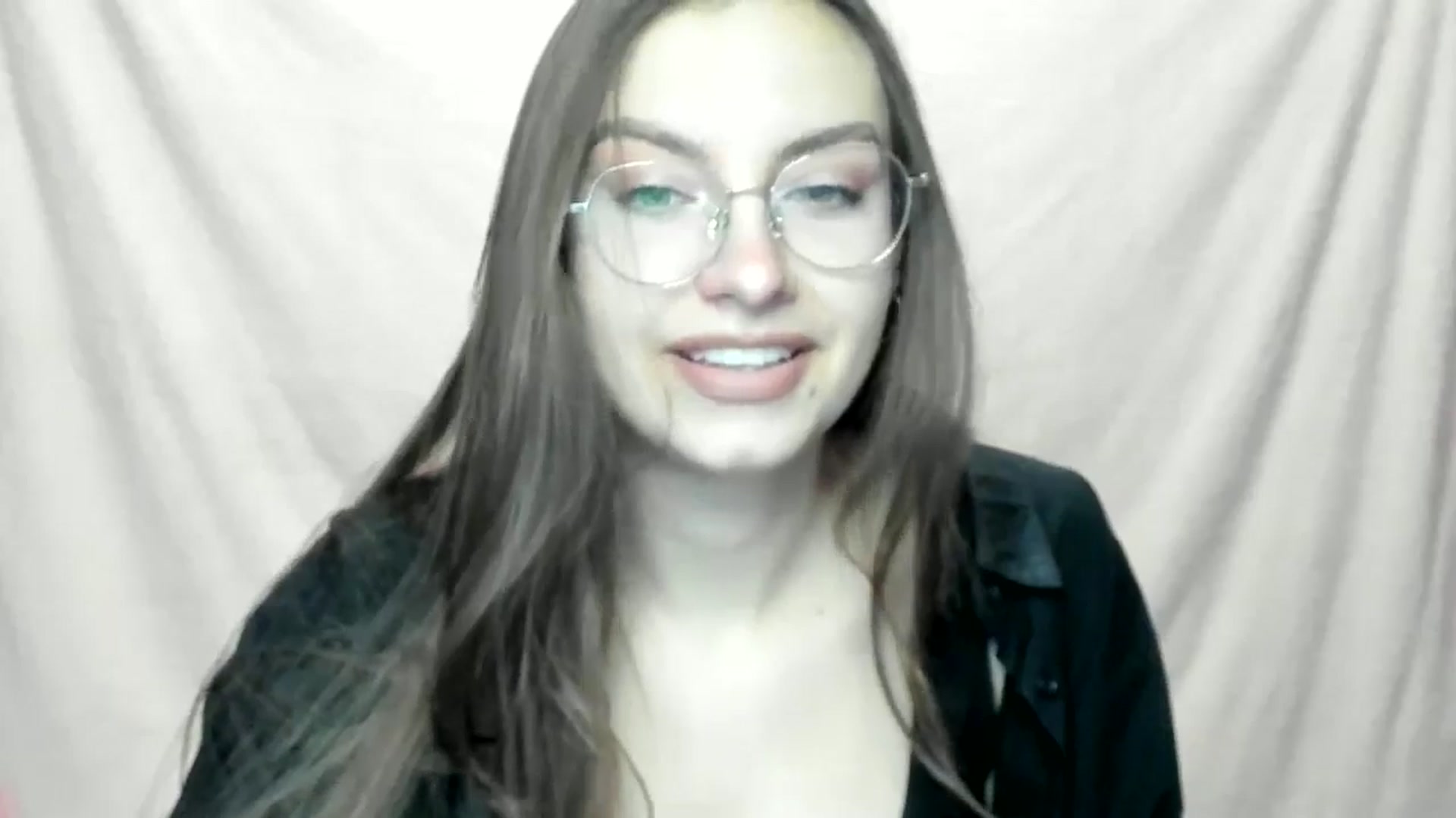 Gallery image thumbnail from StasyaSoul's myfreecams stream on, 12/28/2024, 11:36 image 2 of 20