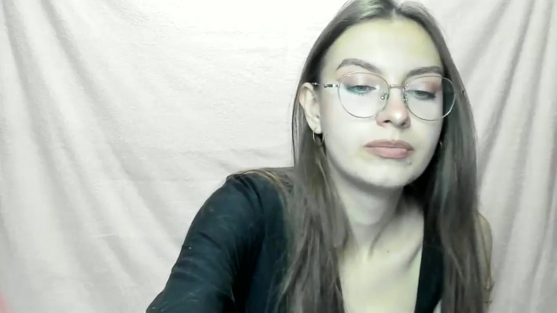 Gallery image thumbnail from StasyaSoul's myfreecams stream on, 12/28/2024, 11:36 image 10 of 20
