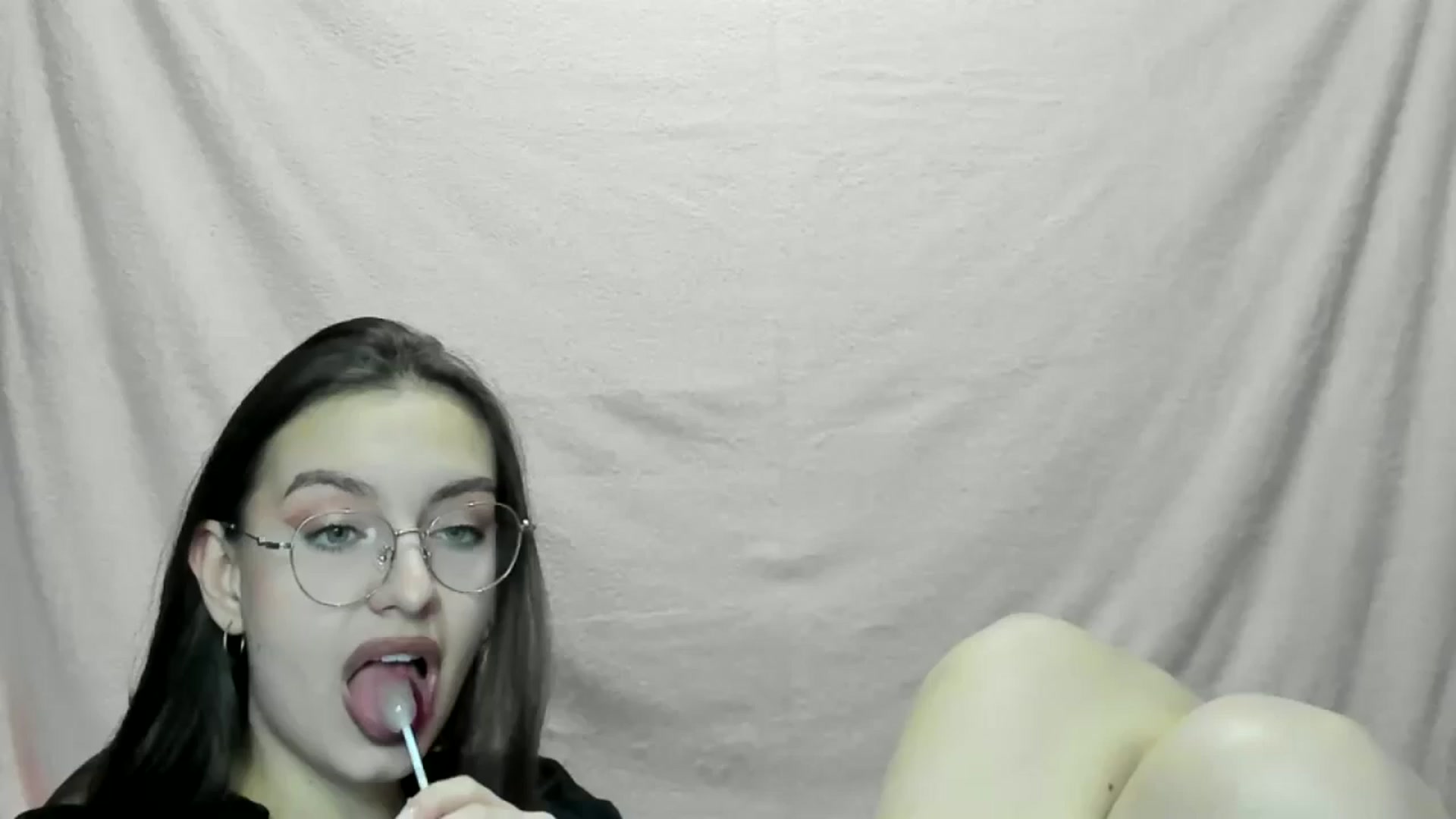 Gallery image thumbnail from StasyaSoul's myfreecams stream on, 12/28/2024, 12:26 image 17 of 20