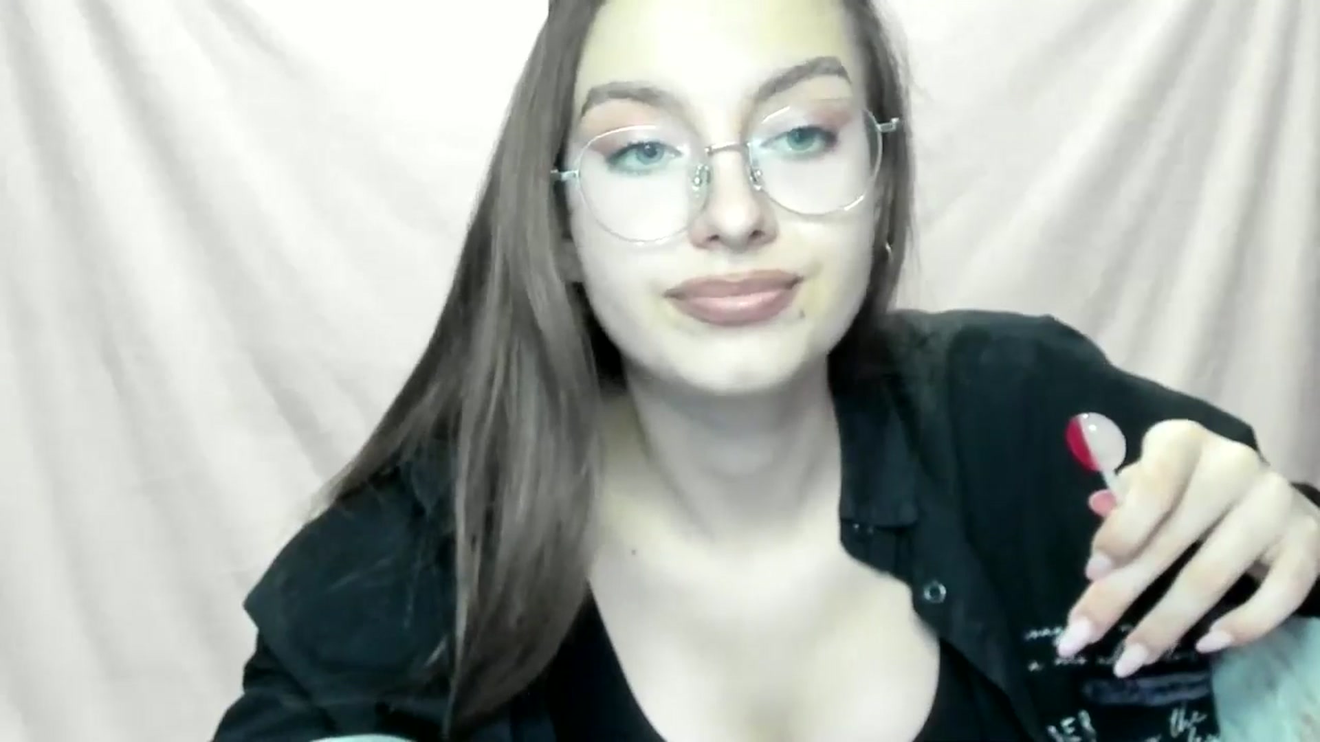Gallery image thumbnail from StasyaSoul's myfreecams stream on, 12/28/2024, 12:53 image 10 of 20