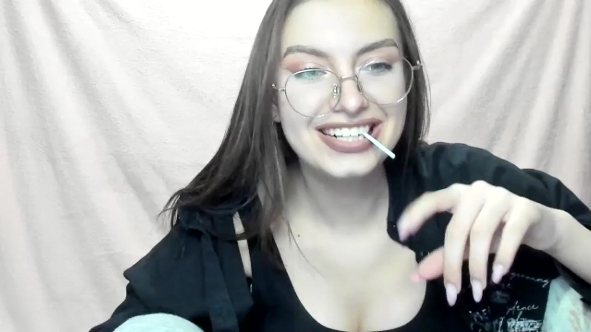 Gallery image thumbnail from StasyaSoul's myfreecams stream on, 12/28/2024, 12:53 image 7 of 20
