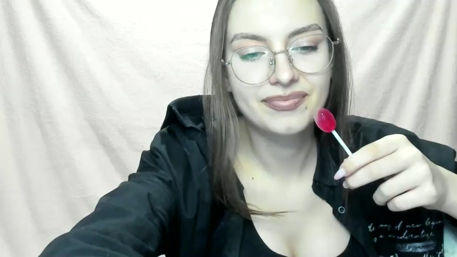 Gallery image thumbnail from StasyaSoul's myfreecams stream on, 12/28/2024, 12:53 image 2 of 20