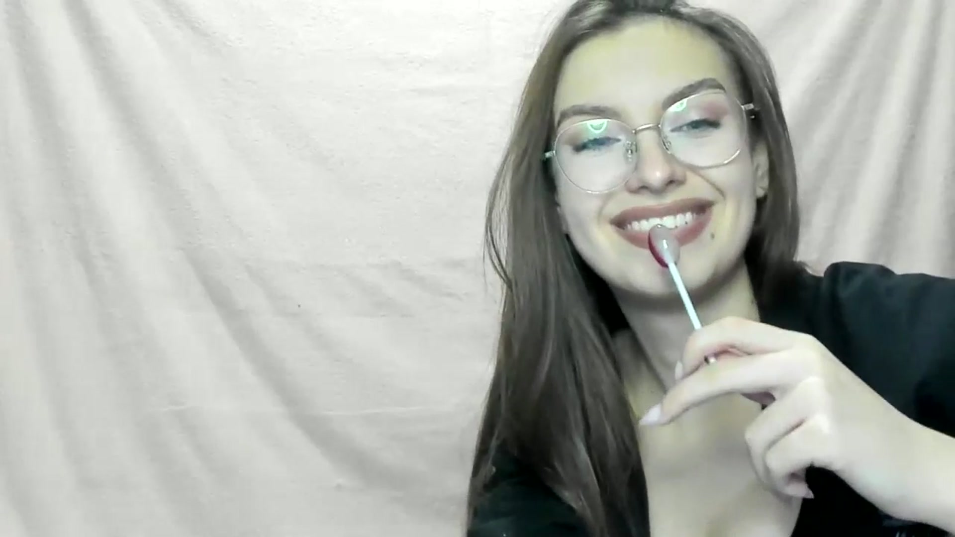 Gallery image thumbnail from StasyaSoul's myfreecams stream on, 12/28/2024, 12:53 image 15 of 20