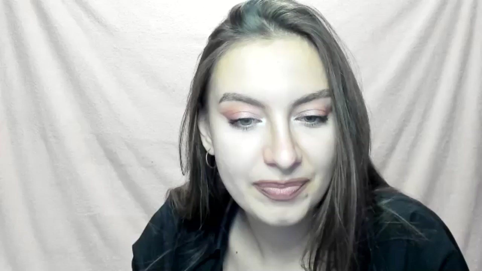 Gallery image thumbnail from StasyaSoul's myfreecams stream on, 12/28/2024, 13:47 image 13 of 20