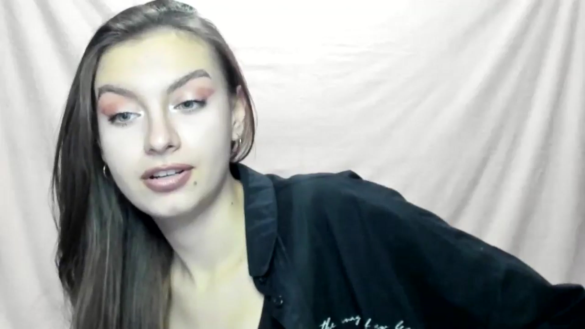 Gallery image thumbnail from StasyaSoul's myfreecams stream on, 12/28/2024, 13:47 image 16 of 20