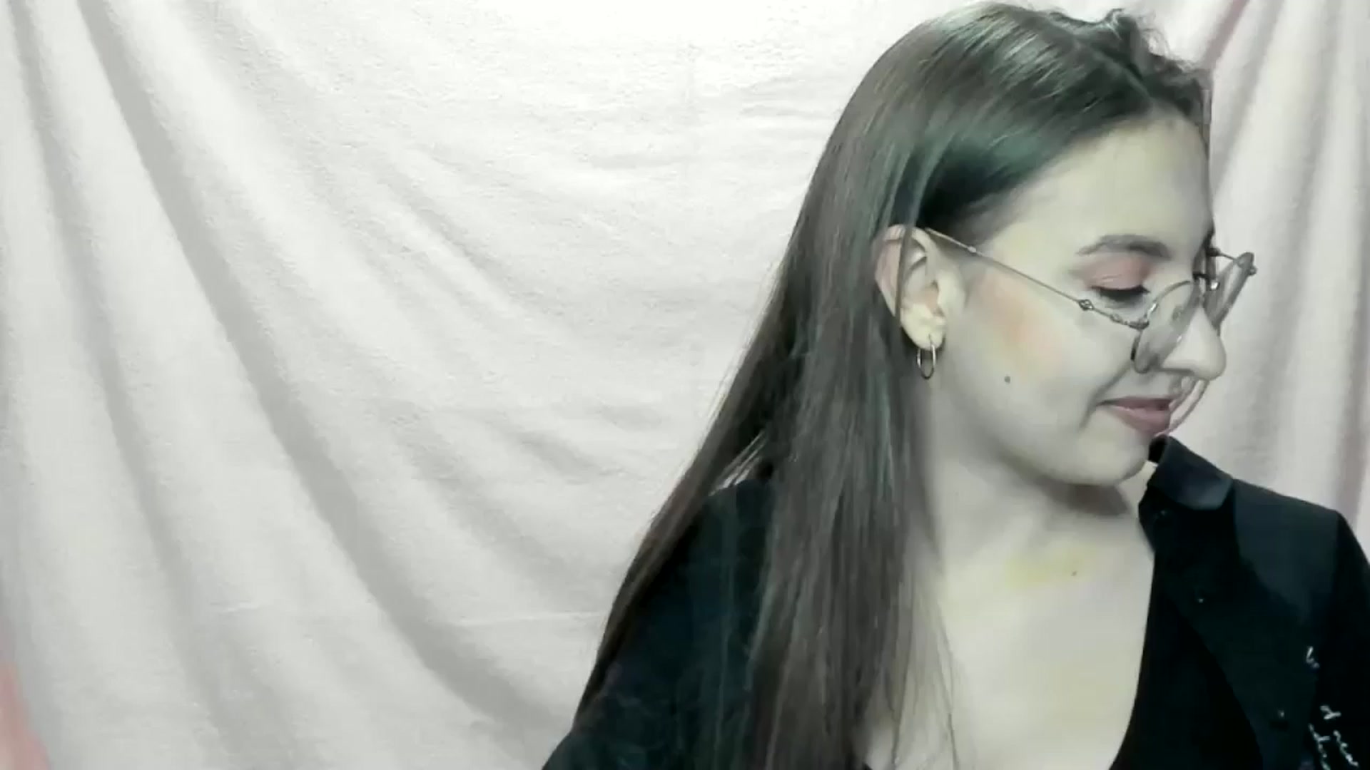 Gallery image thumbnail from StasyaSoul's myfreecams stream on, 12/28/2024, 14:22 image 5 of 20