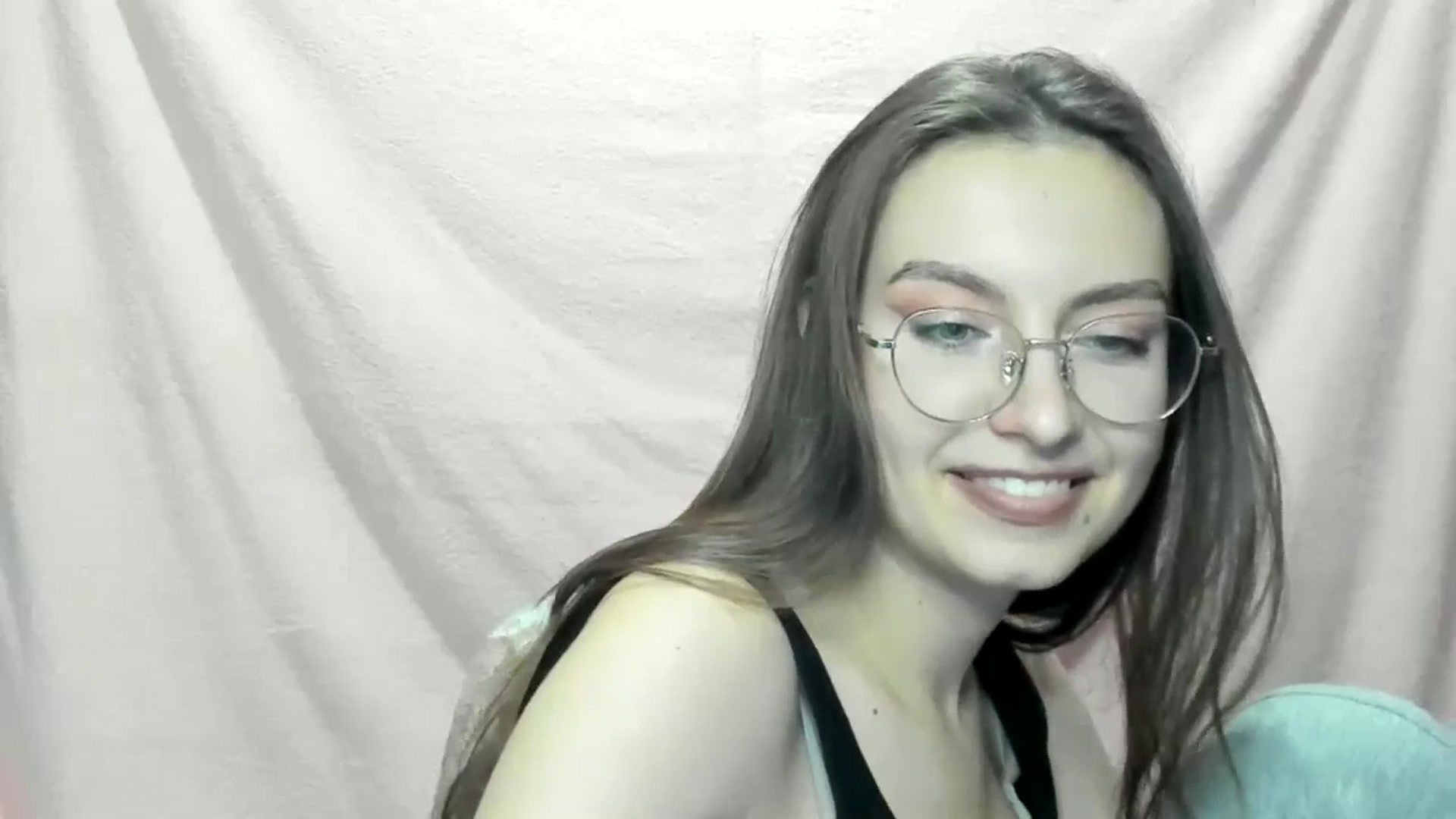 Gallery image thumbnail from StasyaSoul's myfreecams stream on, 12/28/2024, 16:01 image 20 of 20