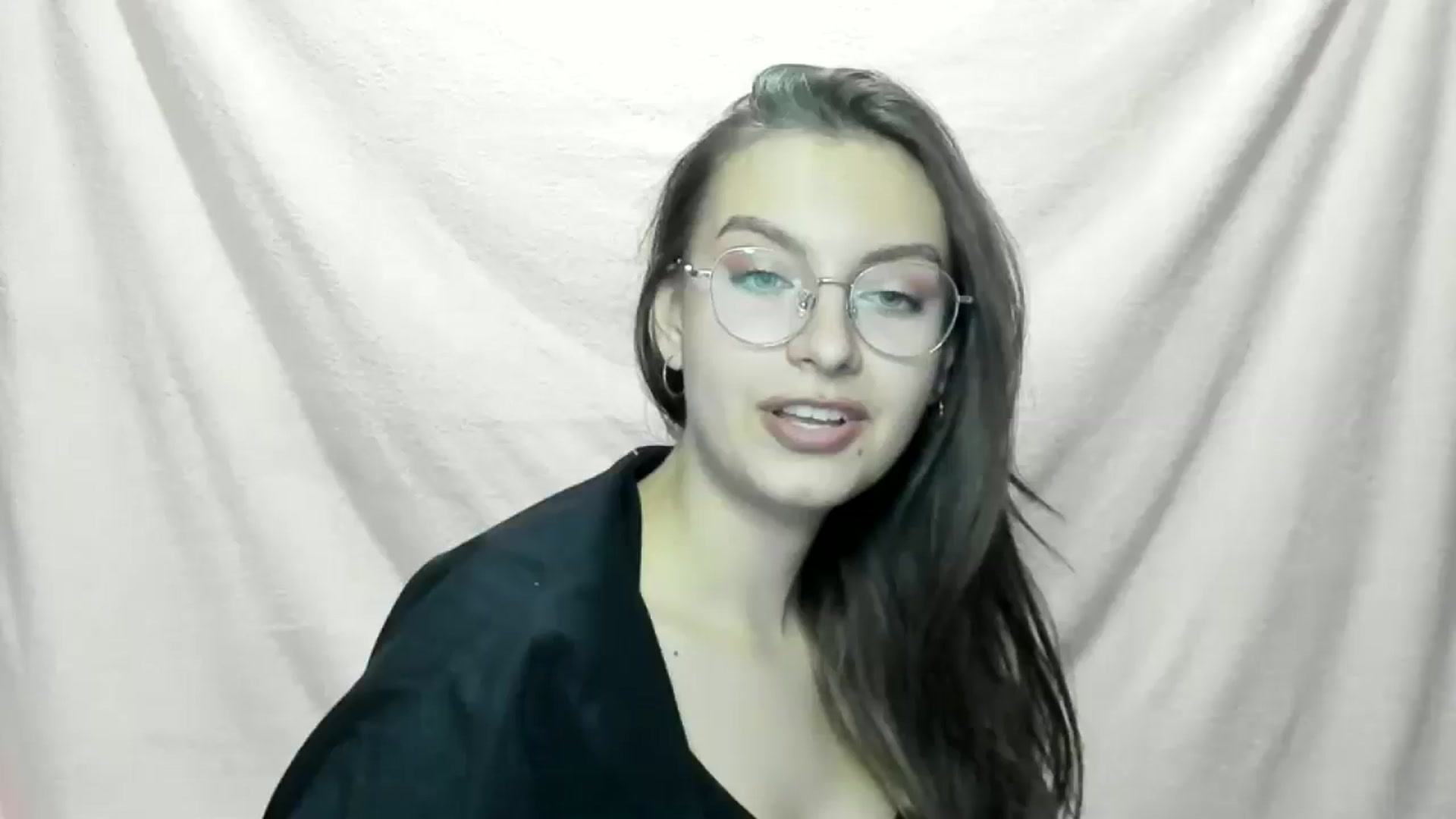 Gallery image thumbnail from StasyaSoul's myfreecams stream on, 12/28/2024, 16:01 image 2 of 20