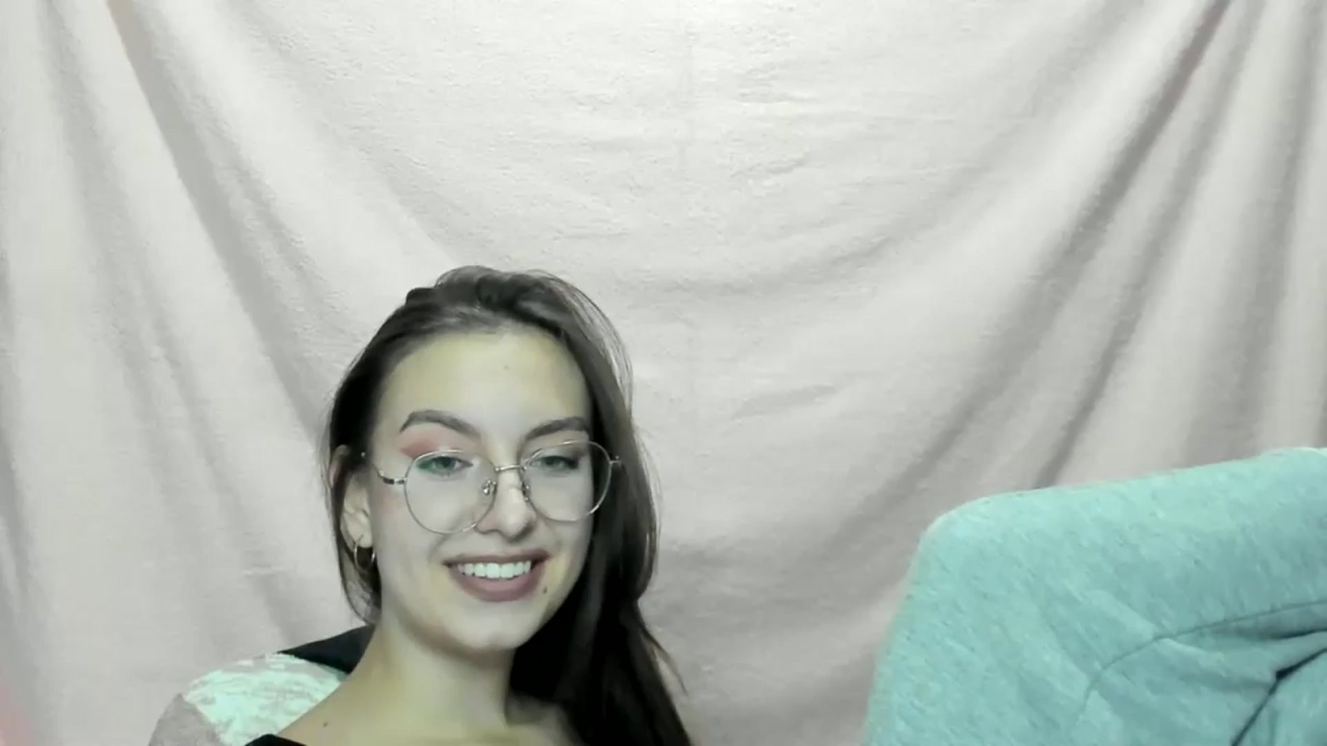 Gallery image thumbnail from StasyaSoul's myfreecams stream on, 12/28/2024, 16:01 image 11 of 20
