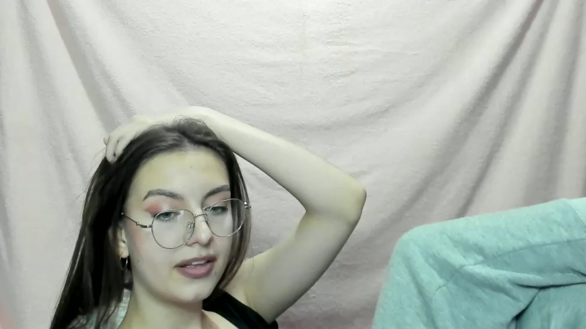 Gallery image thumbnail from StasyaSoul's myfreecams stream on, 12/28/2024, 16:01 image 13 of 20